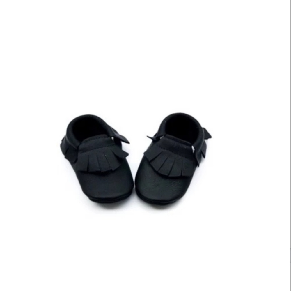Beautys and Gents Black moccs